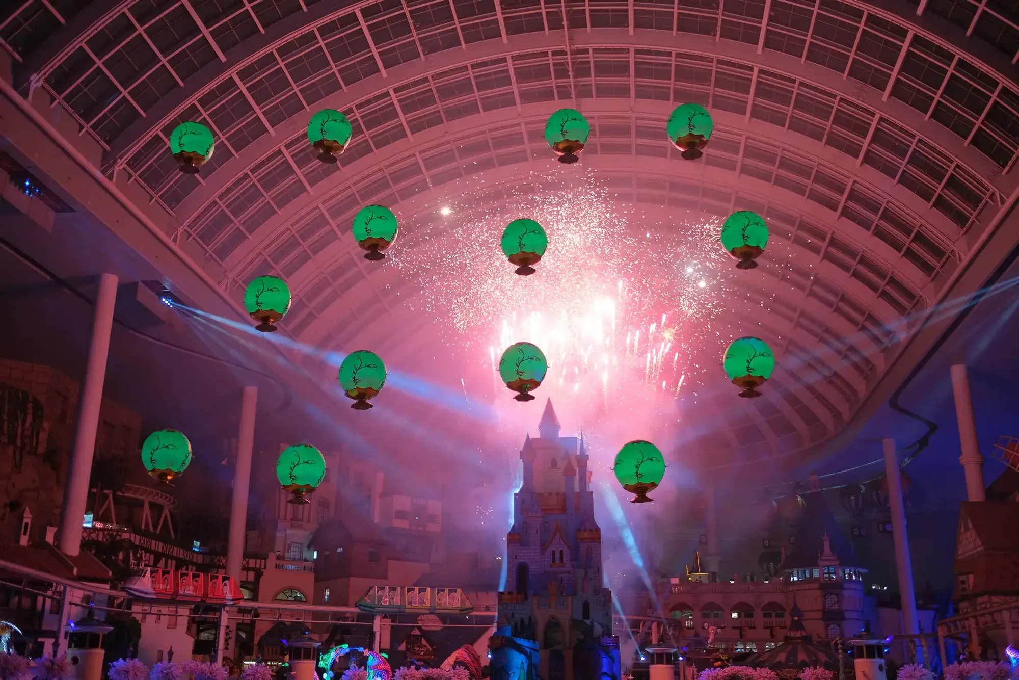Flying Lanterns at Lotte World Adventure — photo 8